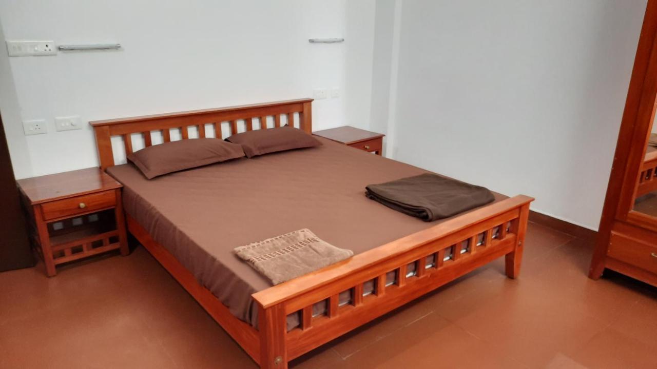 Poovar Sea View Rooms And Boating Family & Couple Only 外观 照片