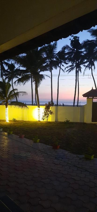 Poovar Sea View Rooms And Boating Family & Couple Only 外观 照片