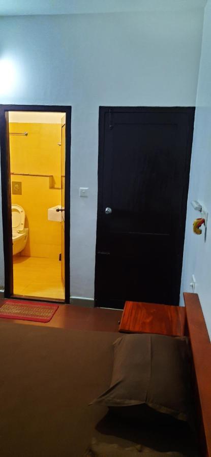 Poovar Sea View Rooms And Boating Family & Couple Only 外观 照片